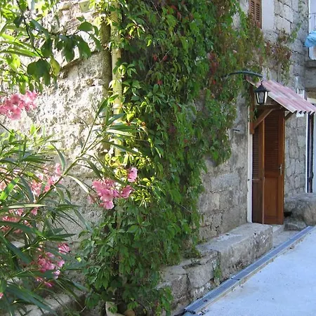Les Et Du Taravo Chalet